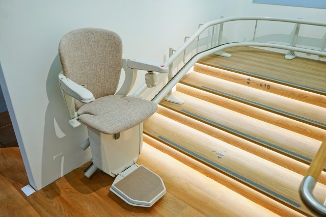 Choosing the Right Stairlift Company: Factors to Consider